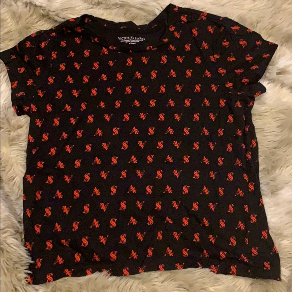 VS Logo Tee